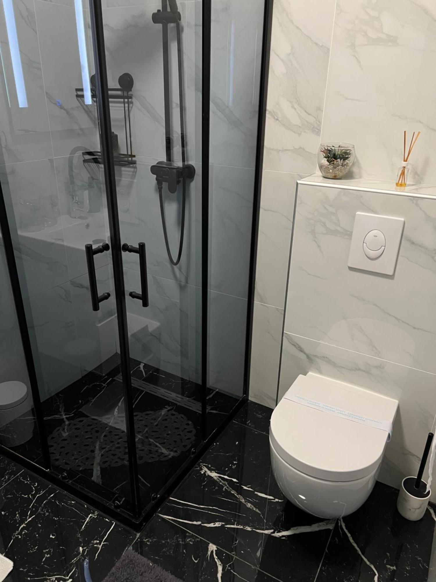Luxrooms - Hotel Type With Private Jacuzzi ビェロヴァル エクステリア 写真